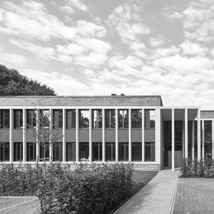 Mai 2018 - Fertigstellung Oberstufenhaus Gymnasium Eppendorf